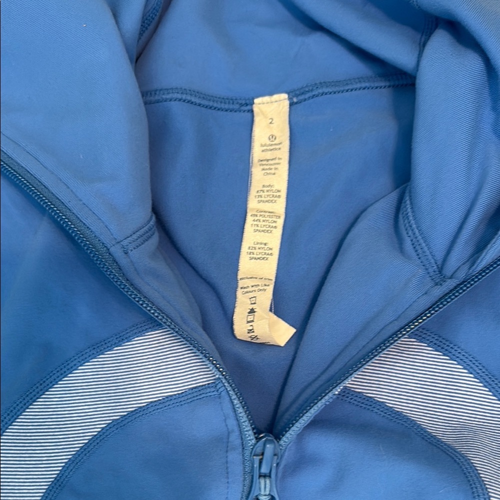 Lululemon Athletica Blue Ski Jacket Streamlined Design